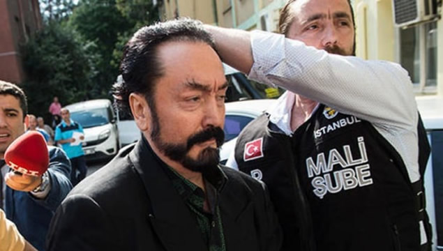Adnan Oktar, Selahattin Demirtaş'ın yanına gidiyor