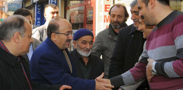 Gümrükçüoğlu Ayasofya'yı ziyaret etti