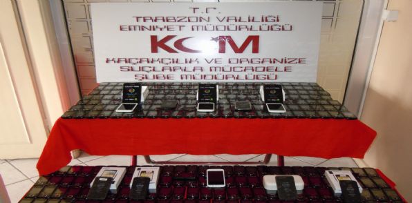 Trabzon'da Cep Telefonu ve Akaryakıt Kaçakçılığı