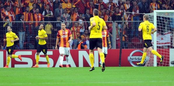 Galatasaray'a ağır şok!