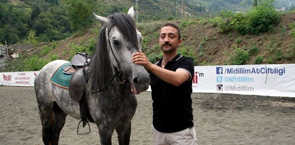 Trabzon'da atlara ilgi artıyor