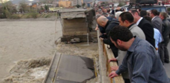 Çaycuma'da Köprü Faciası