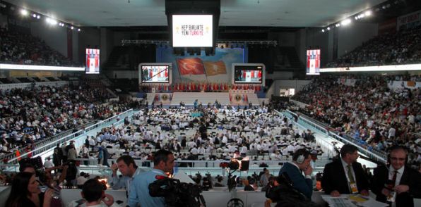 AK Parti’de kongre günü