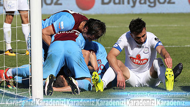 Trabzon-Çaykur Rize maçından kareler...