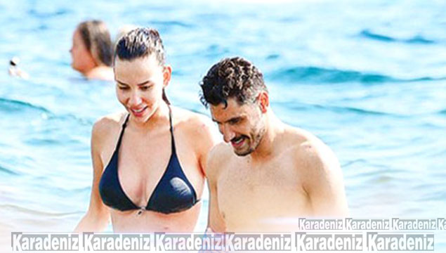 Özer Hurmacı tatilde
