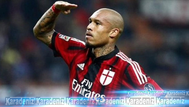 Nigel De Jong sürprizi