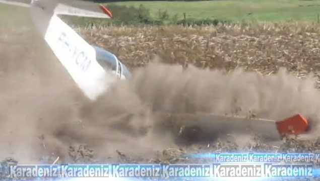Pistten çıkan uçak patates tarlasına çakıldı