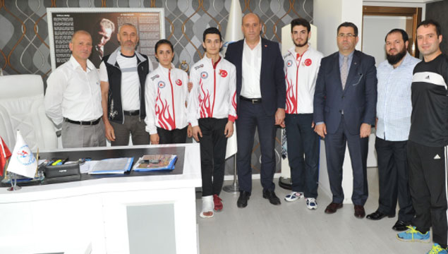 Şampiyonlar Trabzon'a döndü