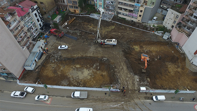 Katlı otoparkın yapımına başlandı!