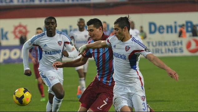 Trabzonspor attığı kadar gol yiyor!