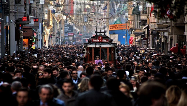 Türkiye’nin yaş ortalaması kaç?