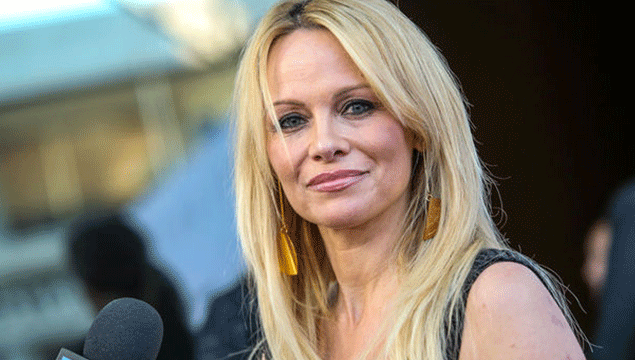 Pamela Anderson'dan Putin'e mektup!