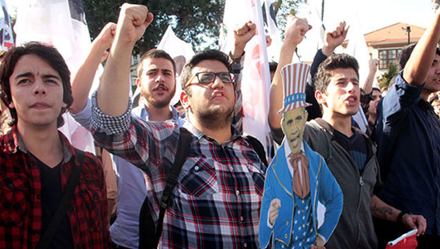 TGB üyeleri Obama'nın gelişini protesto etti