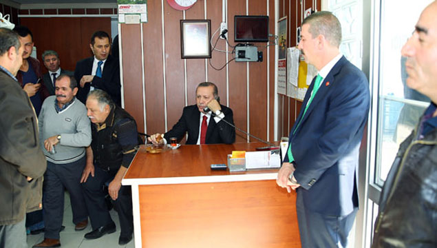 Erdoğan'dan taksi durağına ziyaret