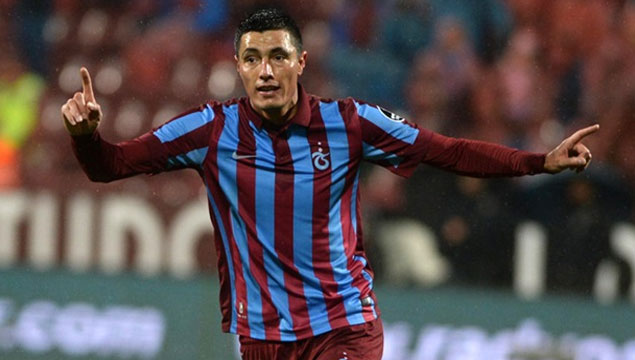 Cardozo, Kadıköy'de ilk peşinde