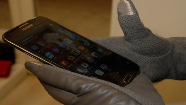 Akıllı telefona özel eldiven