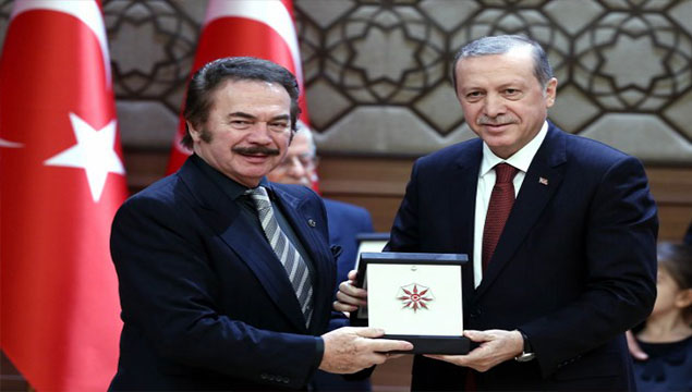 Erdoğan'dan Gencebay'a övgü