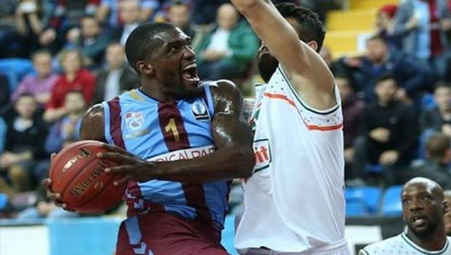 Trabzonspor'da flaş ayrılık