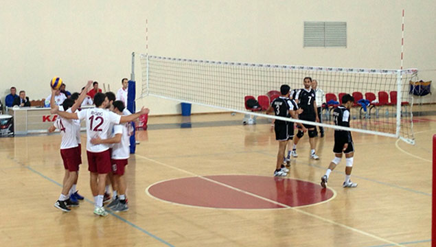 Trabzonspor voleybolda galip