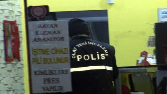 Kavgayı ayırmaya çalışan polis şehit oldu!