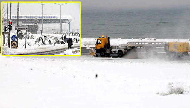 Trabzon'da uçuşlara kar engeli
