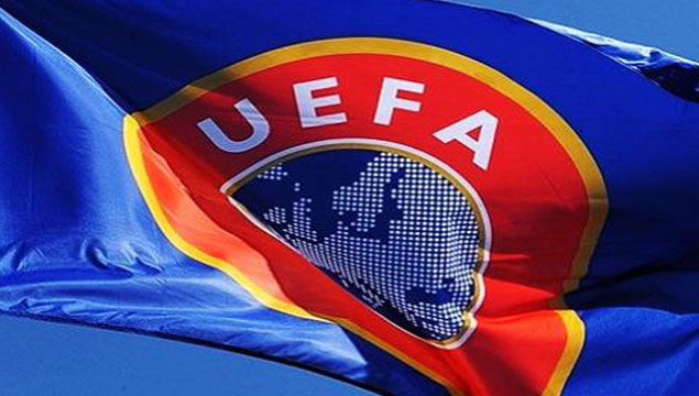 Benitez'e UEFA engeli