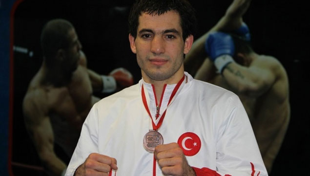 Mehmet Ünal bronz madalya kazandı