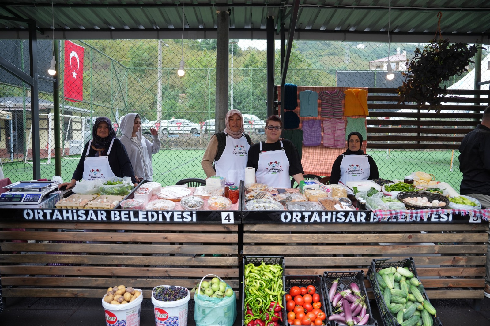 DOĞAL ÜRÜNLER ÜRETİCİDEN TÜKETİCİYE ULAŞIYOR 