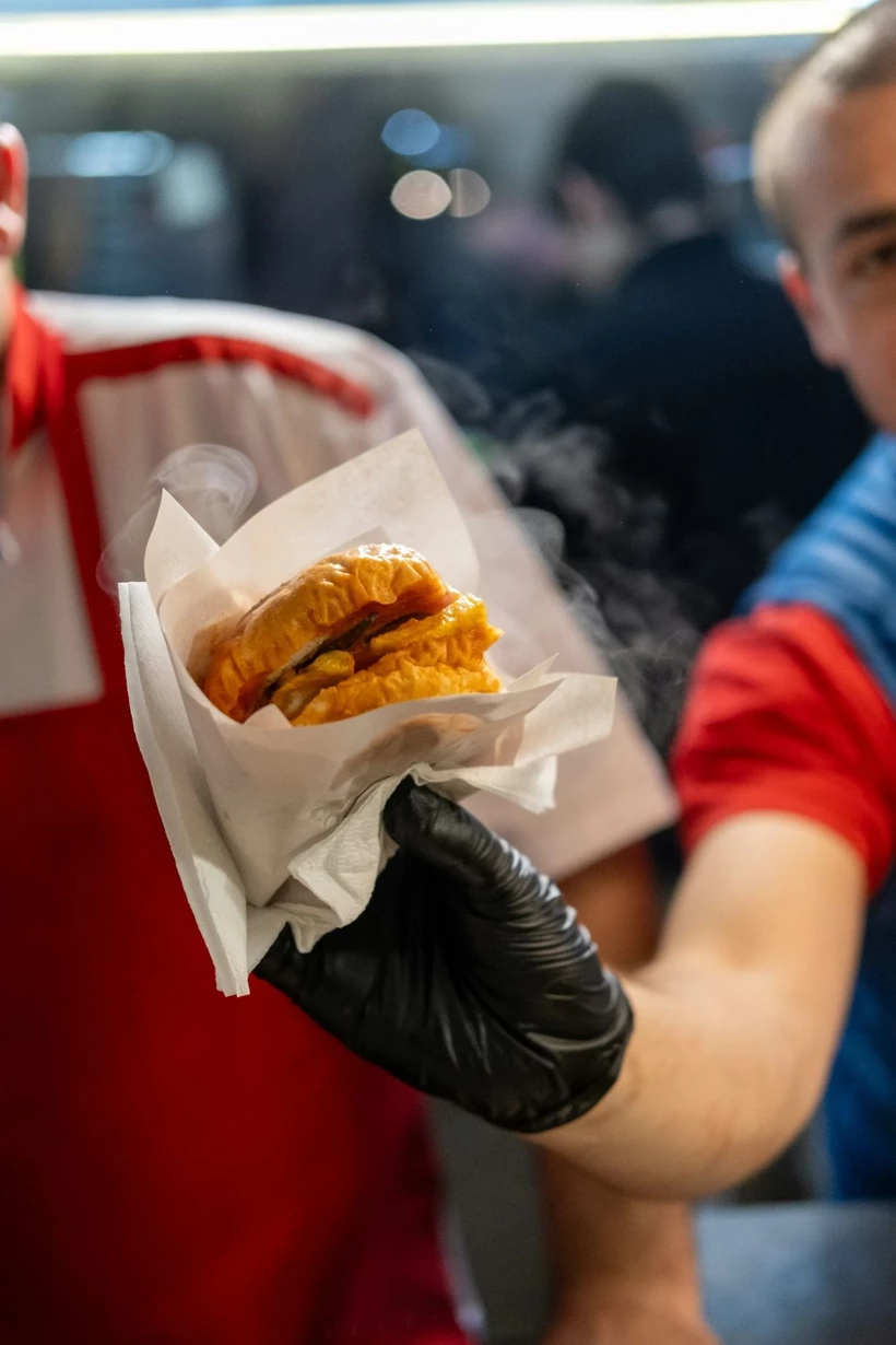 4. Açık Soslar (Mayonez, Ketçap, Yoğurt Bazlı Soslar)