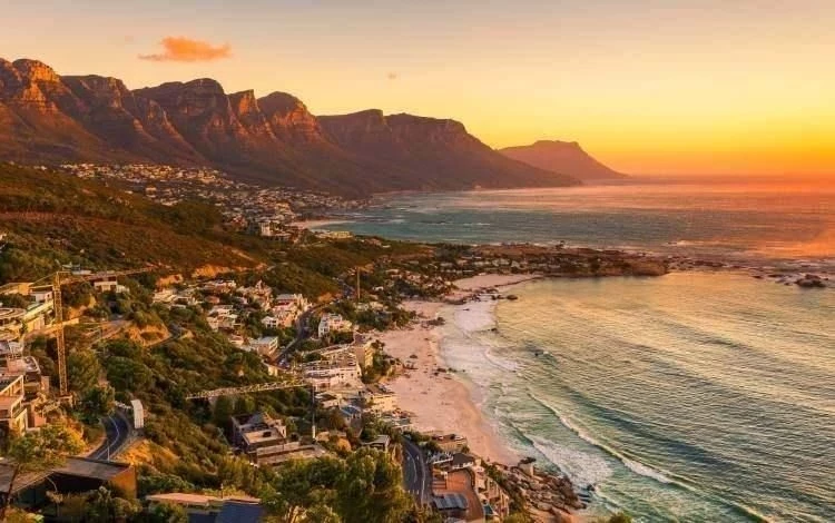 11)  GÜNEY AFRİKA  |  51.777