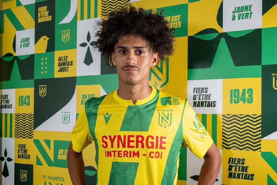 BONSERVİSİ FRANSIZ NANTES'TA