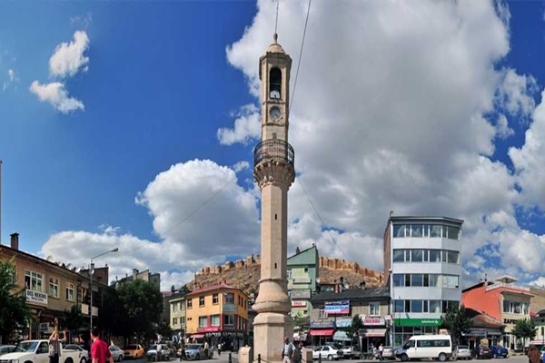 8. Bayburt saat Kulesi