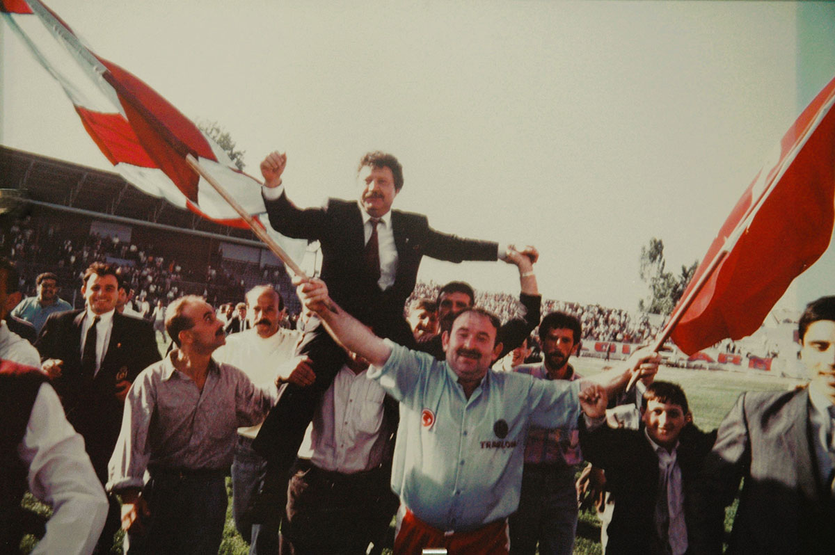 TRABZONSPOR’U 4’ÜNCÜ BÜYÜK YAPAN ONURSAL BAŞKAN