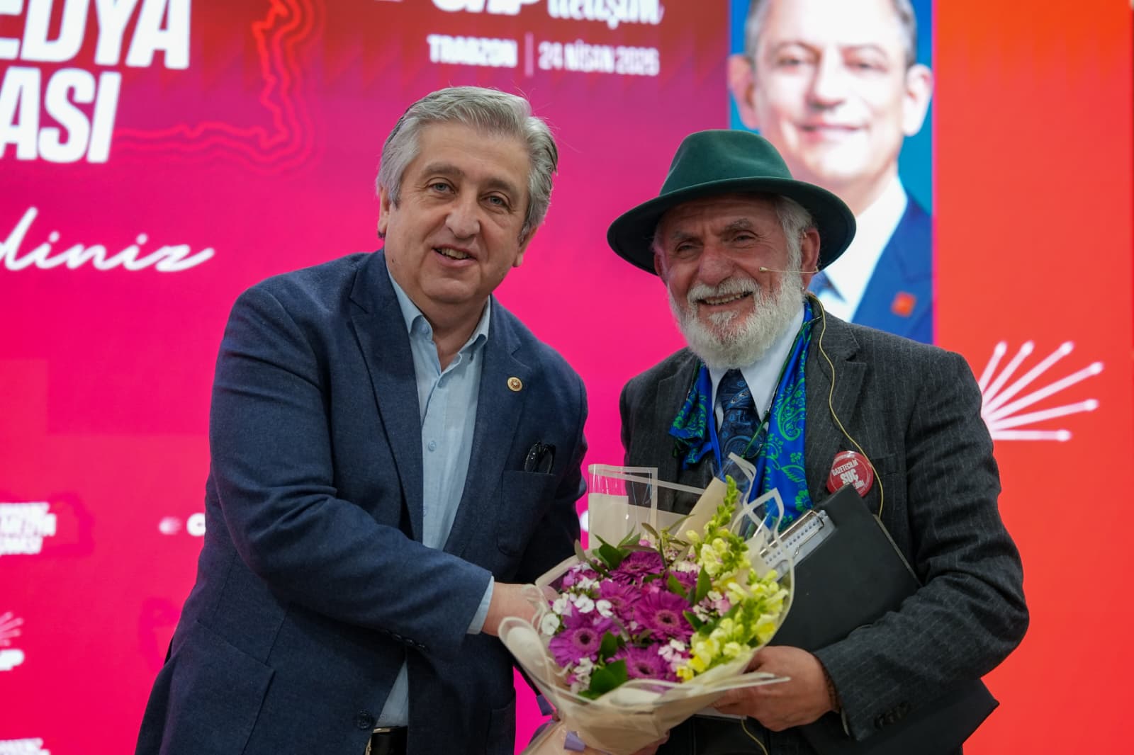 “AHMET KAYA, MİLLETVEKİLLİĞİ DÖNEMİNDEKİ BAŞARILARINI, BELEDİYE BAŞKANLIĞINDA DA DEVAM ETTİRİYOR”