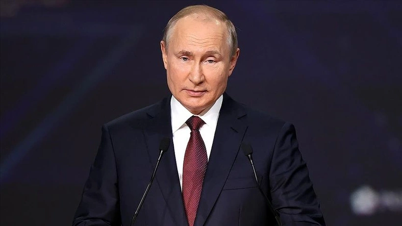 4)  VLADIMIR PUTIN  |  Rusya Başkanı