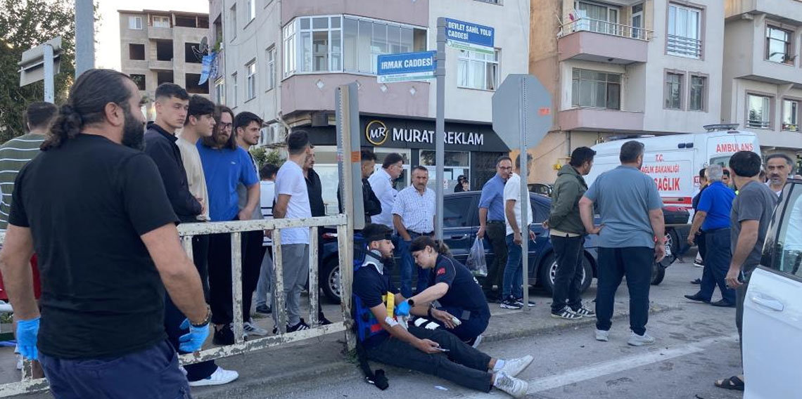 Ordu'da iki otomobil kafa kafaya çarpıştı: 4 yaralı