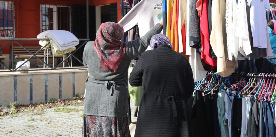 Samsun'da Belediyenin gezici mağazası kırsal mahallede