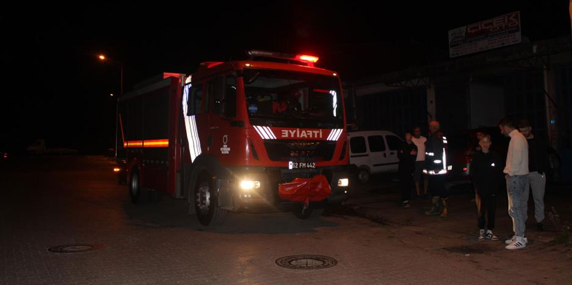 Ordu'da iş yerinde çıkan yangın büyümeden söndürüldü