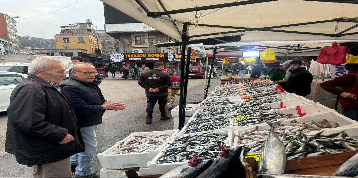 Tezgahların gözdesi hamsi oldu