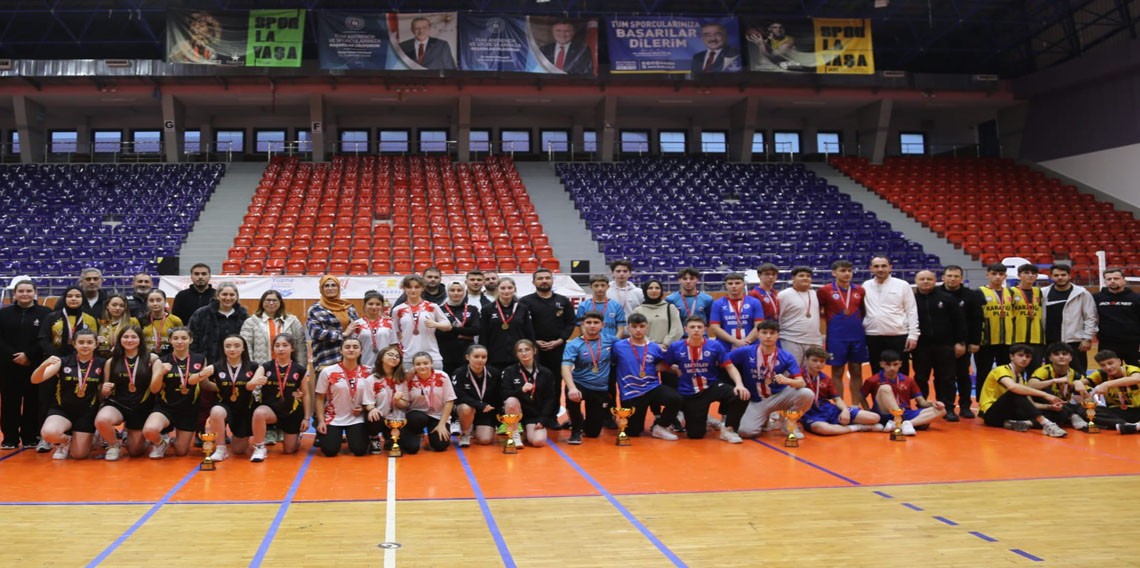 Badmintonun Yıldızları