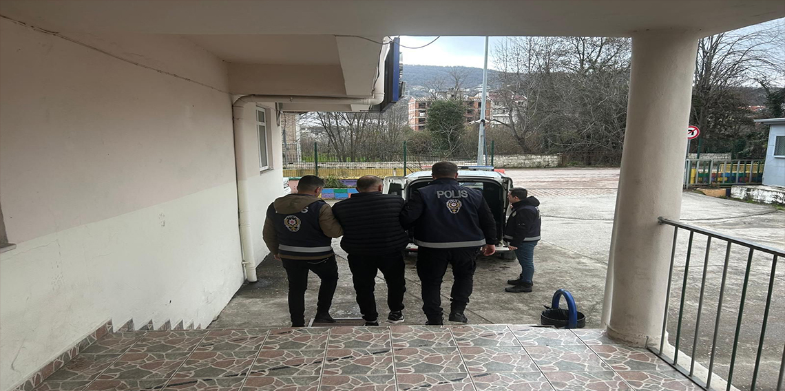 8 yıl hapis cezası ile aranan şahsı polis ekipleri yakaladı