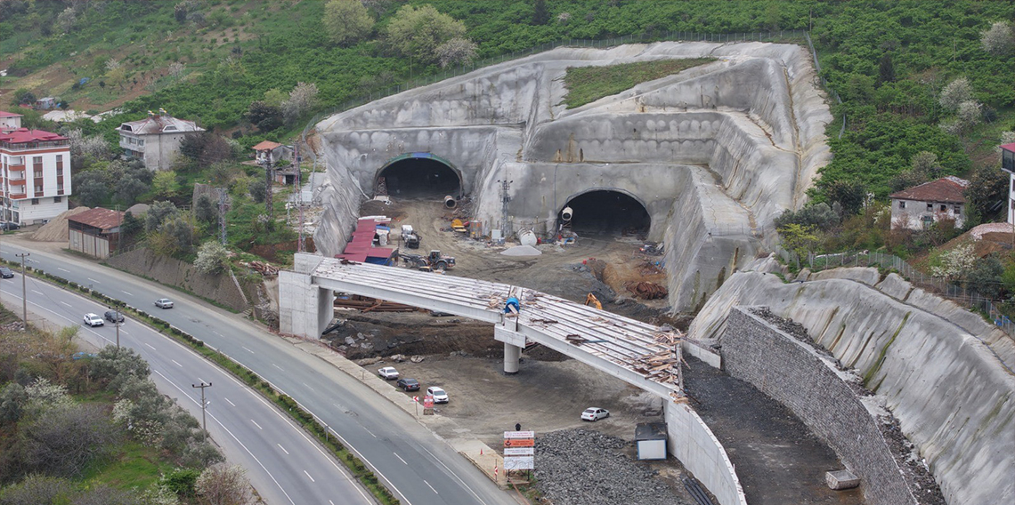 Güney Çevre Yolu Projesi'nde inşaat çalışmaları sürüyor