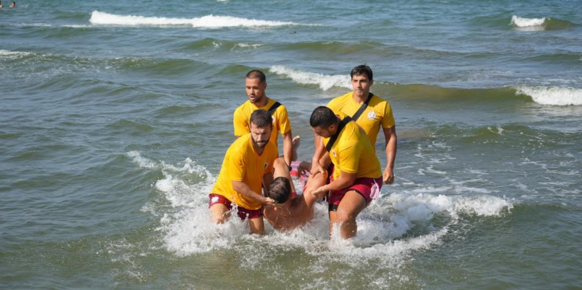 Karadeniz'de sessiz ölüm pusuda: En iyi yüzücüyü bile yutabiliyor