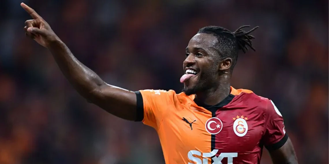 Batshuayi ilki başardı