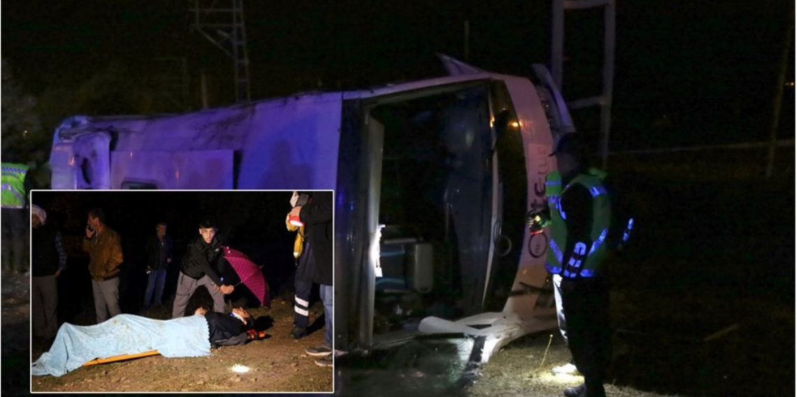 Kastamonu'da tur midibüsü devrildi: 24 kişi yaralandı