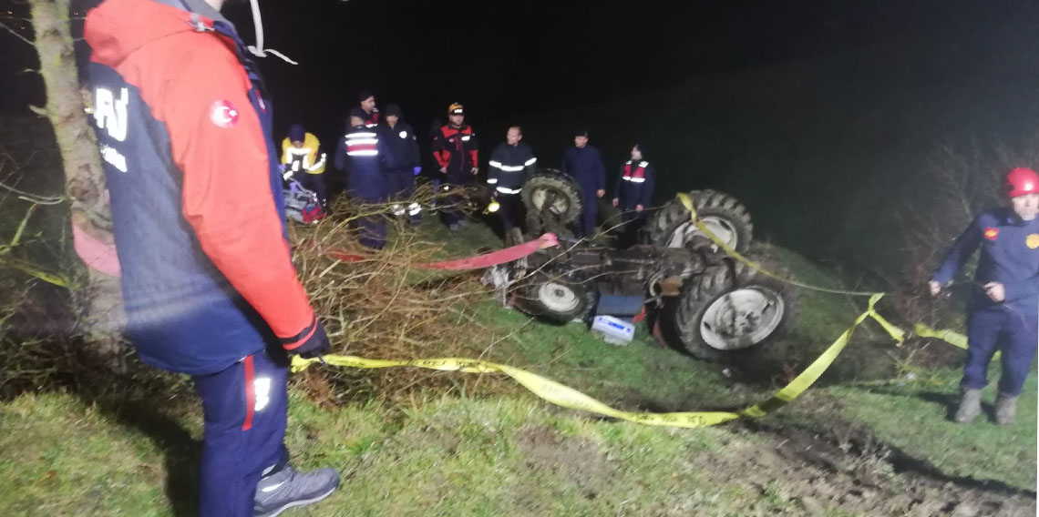 Samsun'da traktör devrildi: 1 ölü