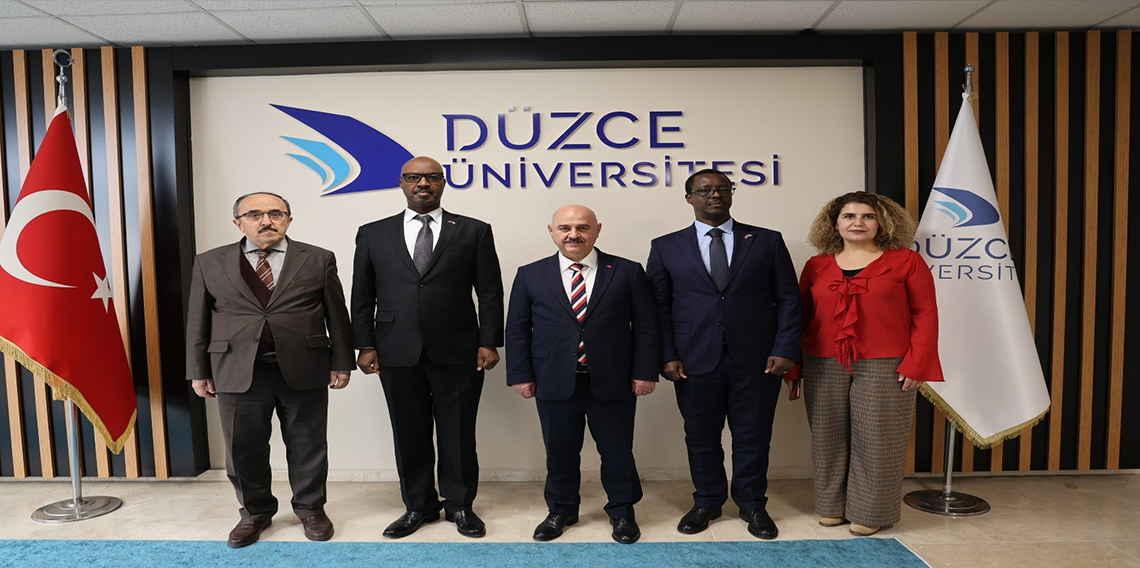 Ruanda Büyükelçisi Düzce Üniversitesi’nde