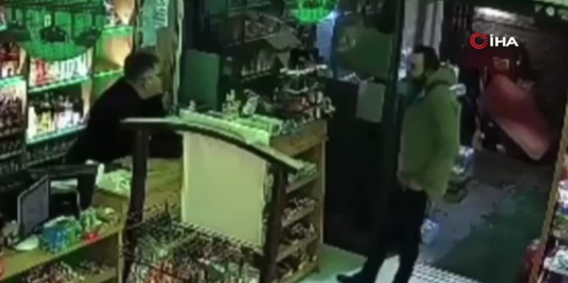 Bursa’da para üstü kavgası kamerada