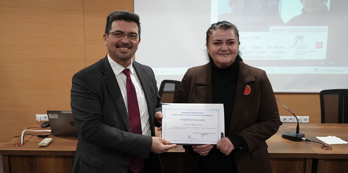 Filistin edebiyatı ve kadınların mücadelesi KBÜ'de ele alındı