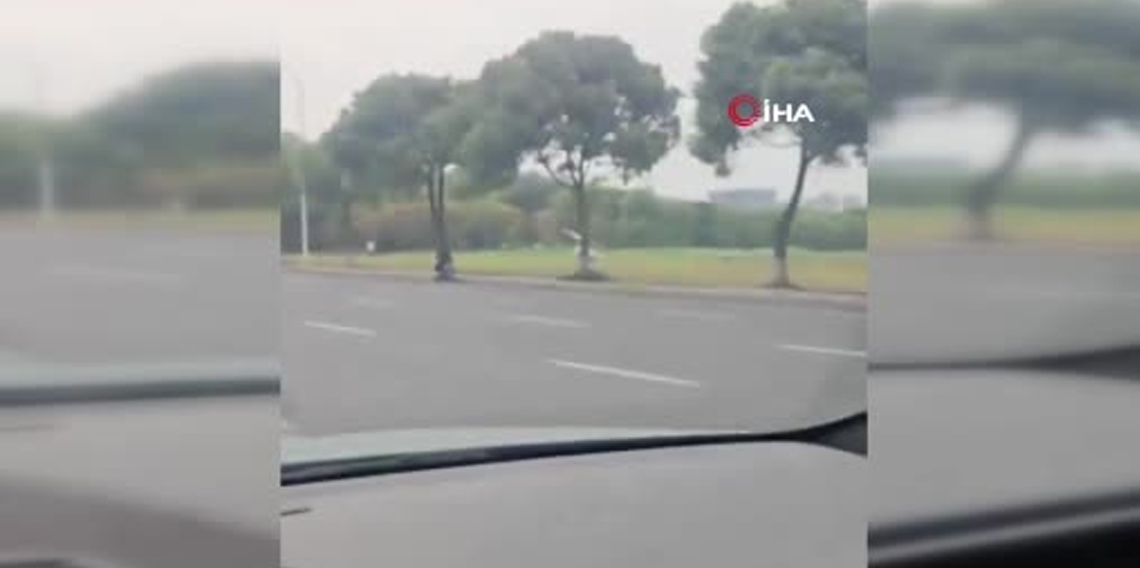 Çin'de acil iniş yapan helikopter kontrolden çıktı: 2 yaralı